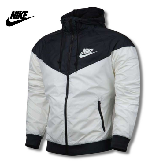 Nike- Windjacken mit Kapuze